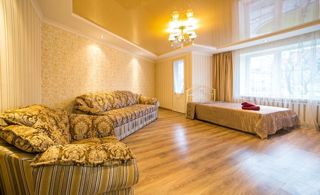 Apartments On Svobody Avenue- The Center Of إلفيف المظهر الخارجي الصورة